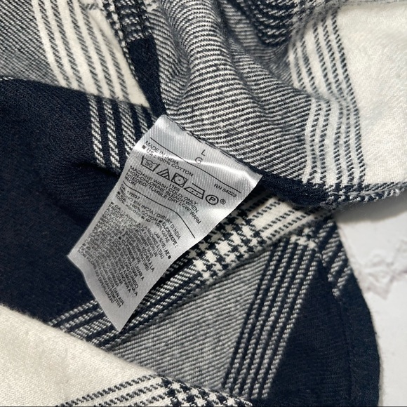 [on] double pocket flannel shirt - Picture 4 of 5